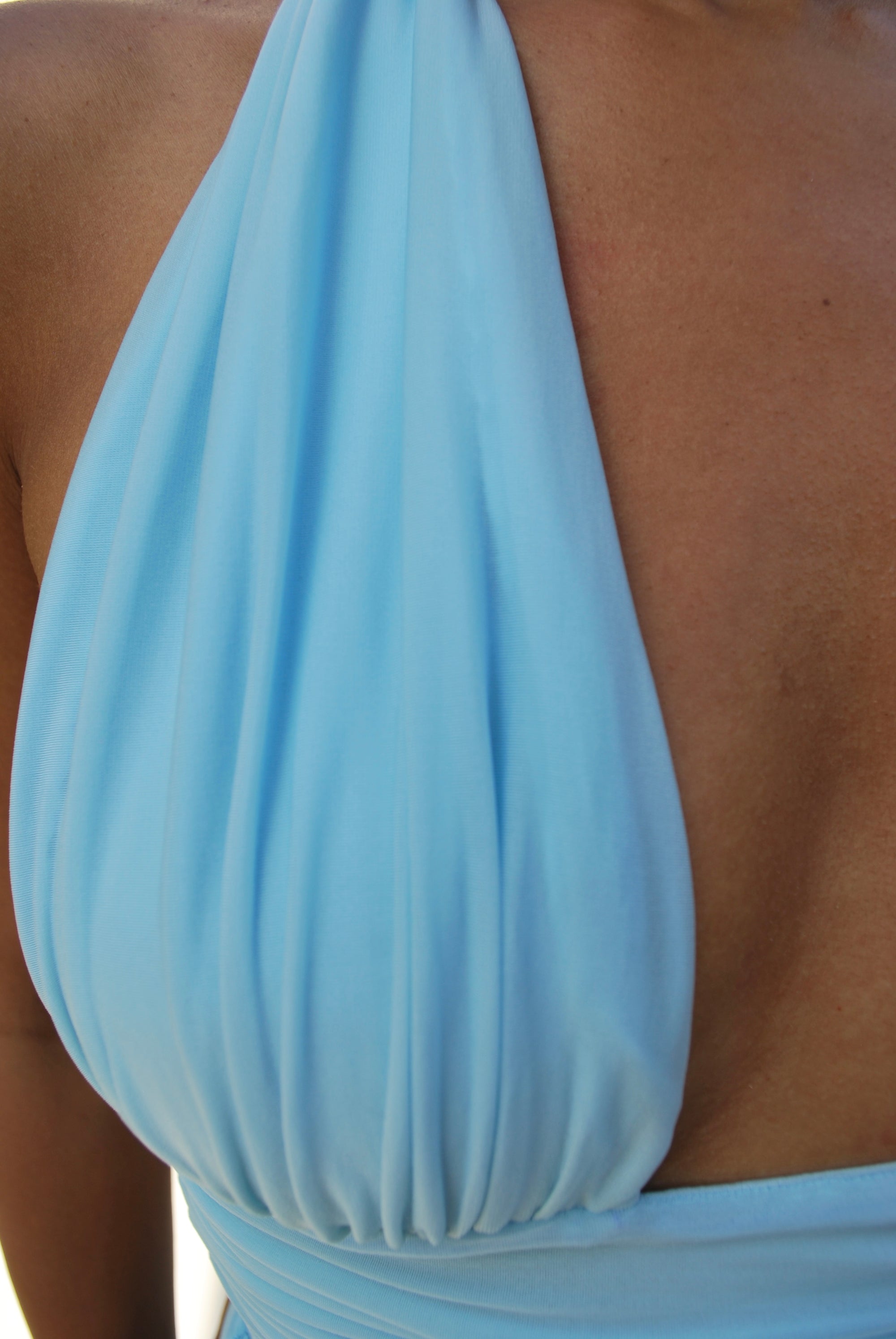 The Cycy backless Top